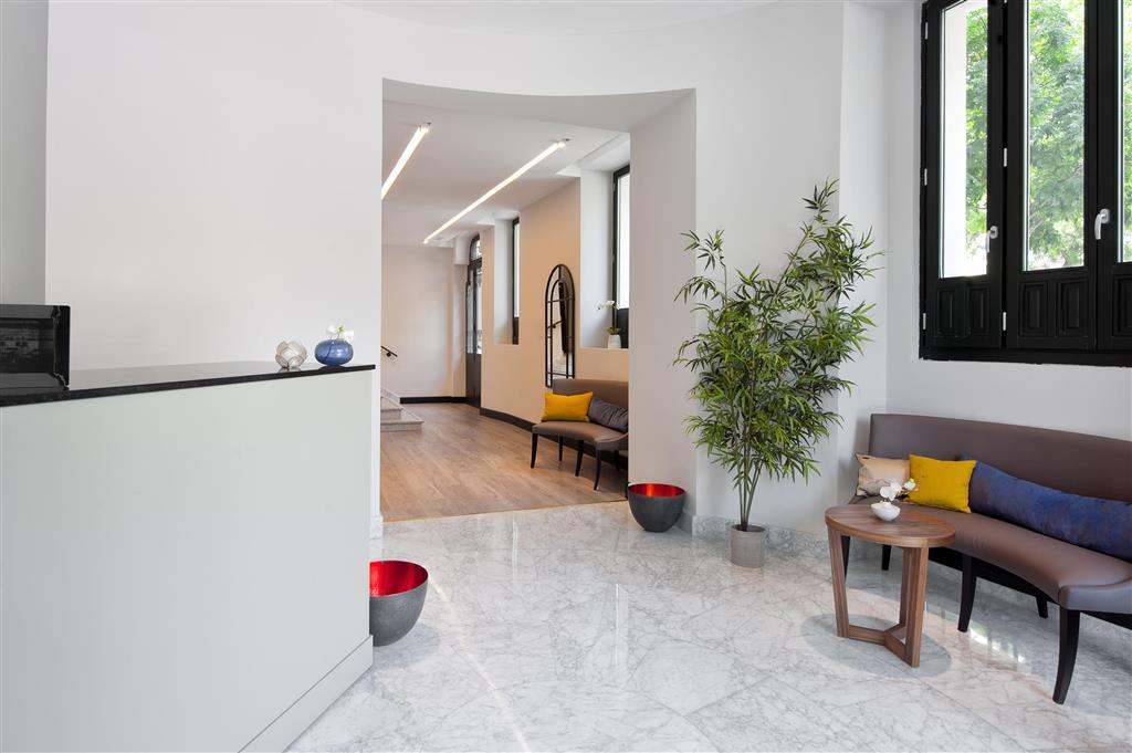 One Shot Luchana Madrid Interior photo