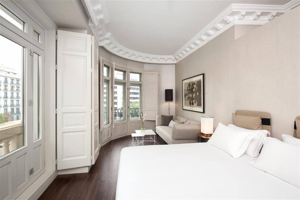 One Shot Luchana Madrid Room photo